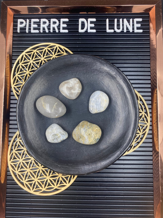 Pierre de Lune roulée - Creations Natural Stone